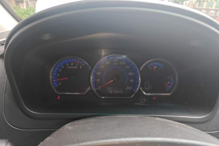 Used FORTHING CM7 2014 2.4L Manual Executive Model Instrument Cluster