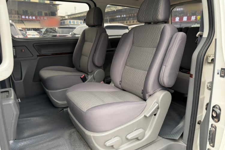 Used FORTHING CM7 2014 2.4L Manual Business Edition Interior 1