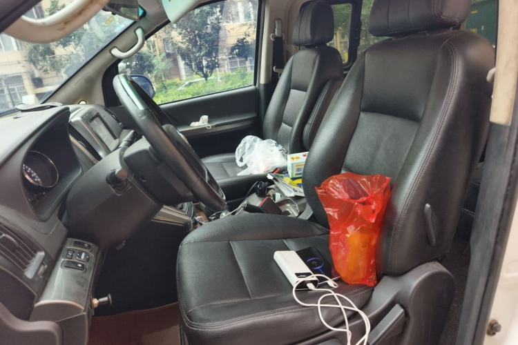 Used FORTHING CM7 2014 2.0T Manual Luxury Edition Left Front Seat