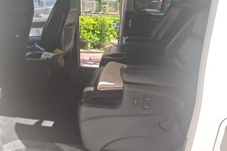 Used FORTHING CM7 2014 2.0T Manual Luxury Edition Left Rear Seat