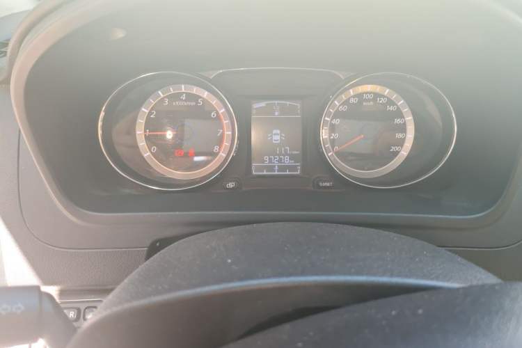Used FORTHING CM7 2014 2.0T Manual Luxury Edition Odometer Close Up