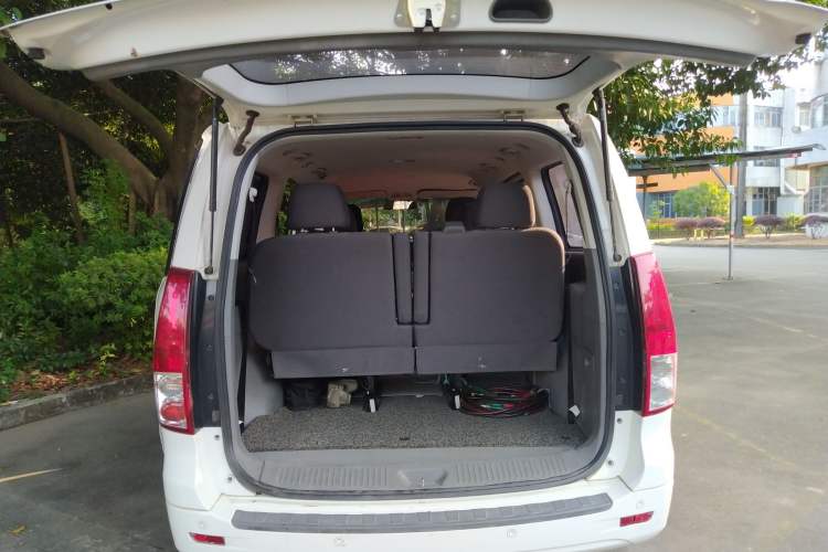 Used FORTHING CM7 2014 2.4L Manual Business Edition Trunk