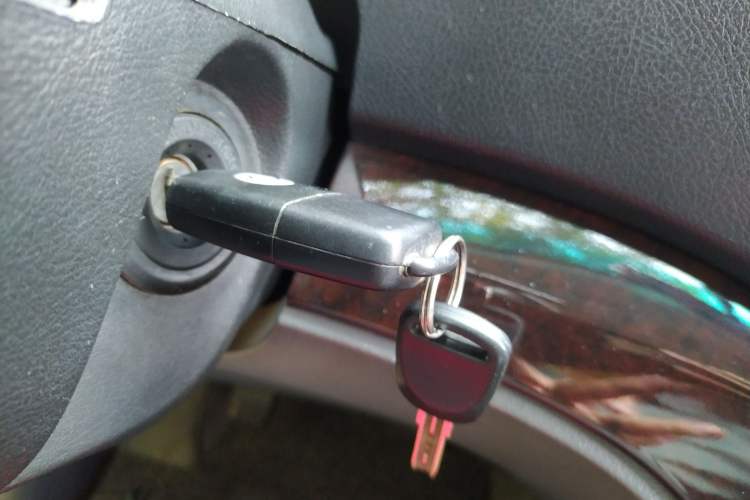 Used FORTHING CM7 2014 2.4L Manual Business Edition Vehicle Key