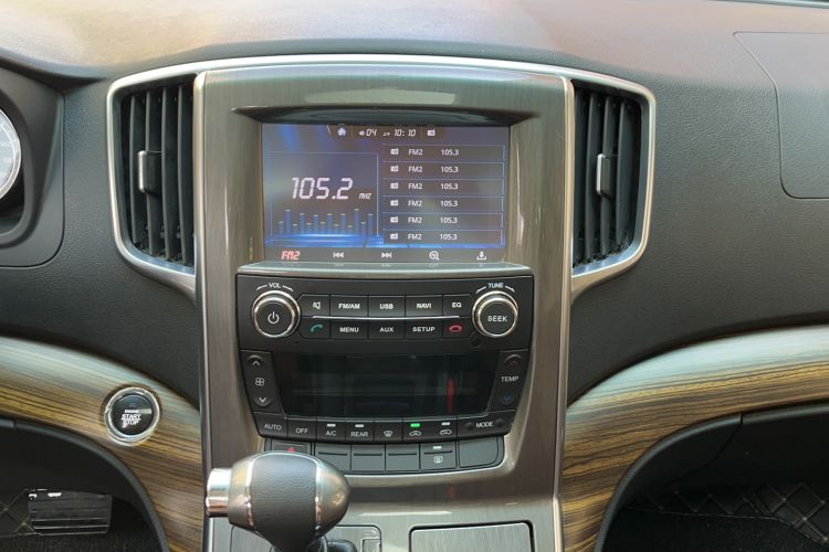 Used FORTHING CM7 2016 2.0T Automatic Luxury Edition Audio And AC Panel