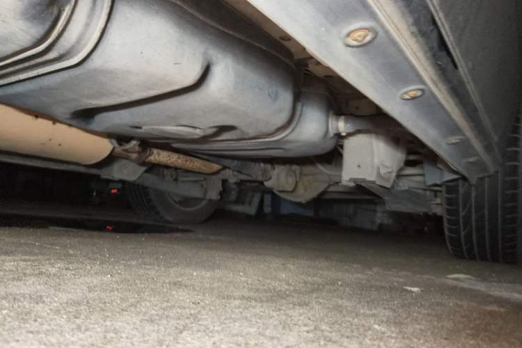 Used FORTHING CM7 2016 2.0T Automatic Luxury Version Chassis Rear Left