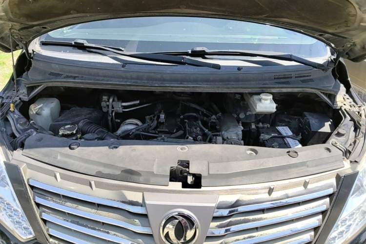 Used FORTHING CM7 2016 2.0T Automatic Luxury Version Engine Bay