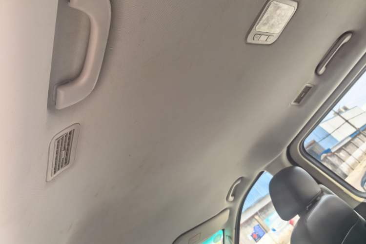 Used FORTHING CM7 2016 2.0T Automatic Luxury Version Headliner