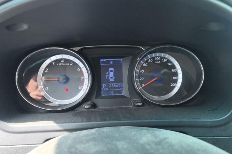 Used FORTHING CM7 2016 2.0T Automatic Luxury Version Instrument Cluster