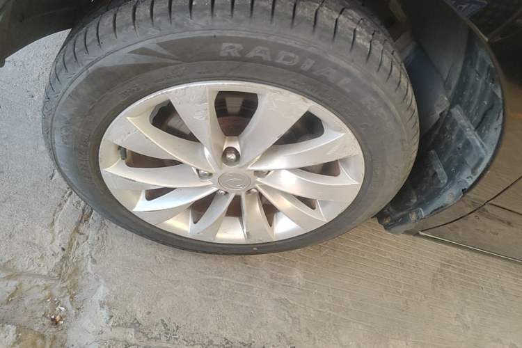 Used FORTHING CM7 2016 2.0T Automatic Luxury Version Left Front Wheel Hub
