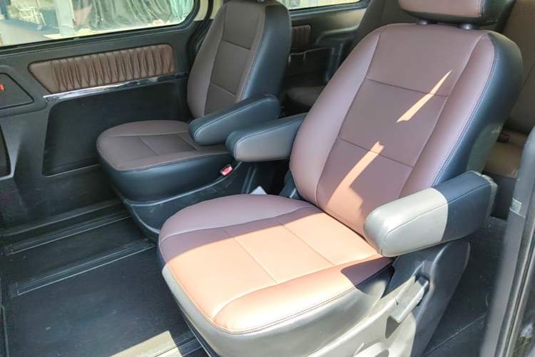 Used FORTHING CM7 2016 2.0T Automatic Luxury Version Left Rear Seat