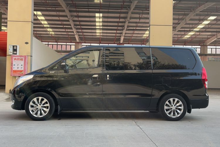 Used FORTHING CM7 2016 2.0T Automatic Luxury Edition Left Side