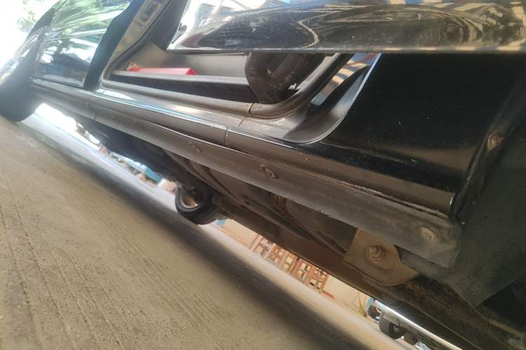 Used FORTHING CM7 2016 2.0T Automatic Luxury Version Left Side Sill
