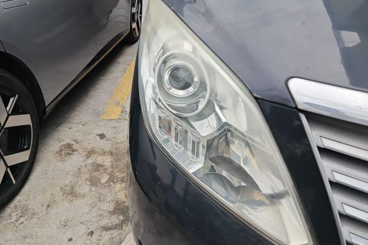 Used FORTHING CM7 2016 2.0T Manual Luxury Version Right Front Headlight