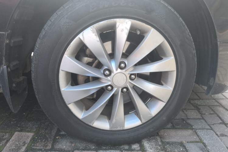 Used FORTHING CM7 2016 2.0T Automatic Luxury Version Right Front Wheel Hub