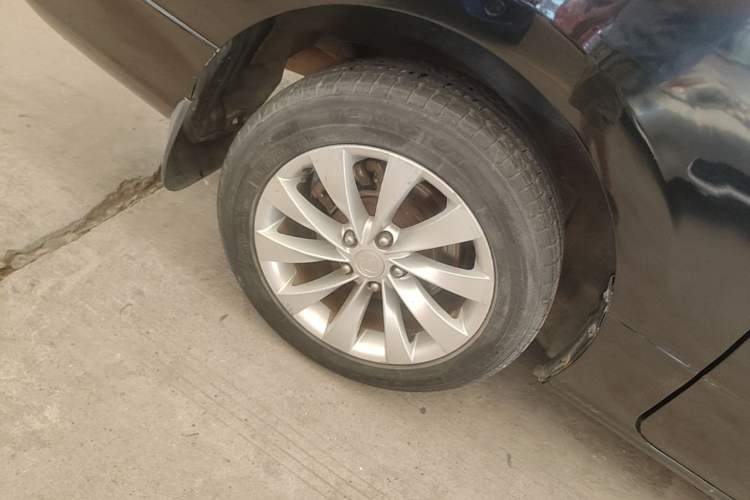 Used FORTHING CM7 2016 2.0T Automatic Luxury Version Right Rear Wheel Hub