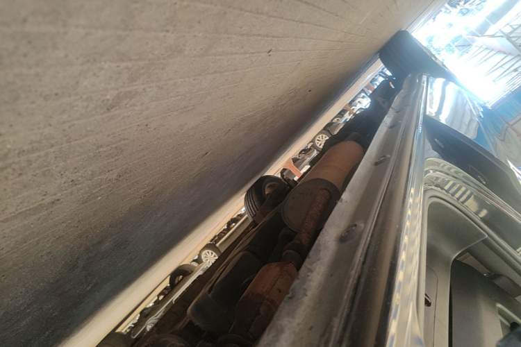 Used FORTHING CM7 2016 2.0T Automatic Luxury Version Right Side Sill