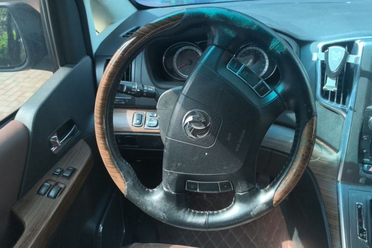 Used FORTHING CM7 2016 2.0T Automatic Luxury Version Steering Wheel