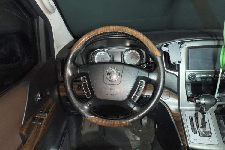 Used FORTHING CM7 2016 2.0T Automatic Luxury Version Steering Wheel