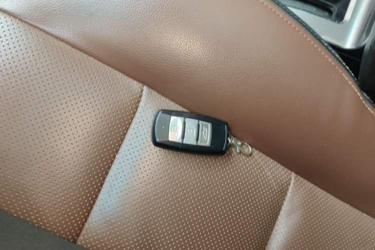 Used FORTHING CM7 2016 2.0T Automatic Flagship Edition Vehicle Key