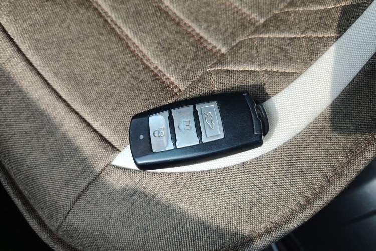 Used FORTHING CM7 2016 2.0T Automatic Luxury Edition Vehicle Key
