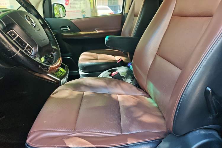 Used FORTHING CM7 2016 2.0T Automatic Luxury Edition Left Front Seat