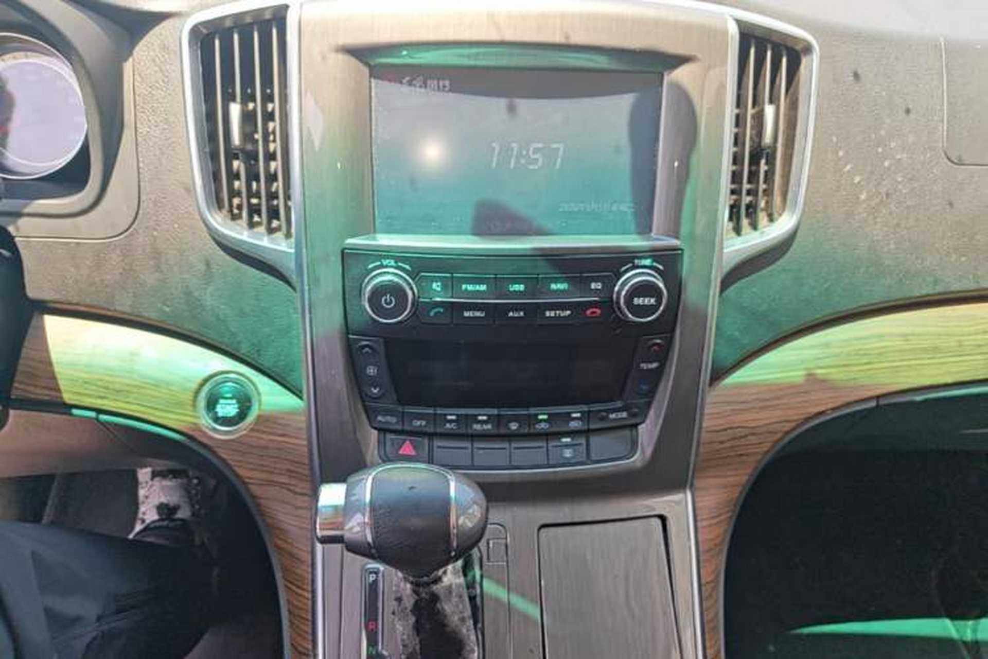 Used FORTHING CM7 2016 2.0T Automatic Luxury Edition Audio And AC Panel
