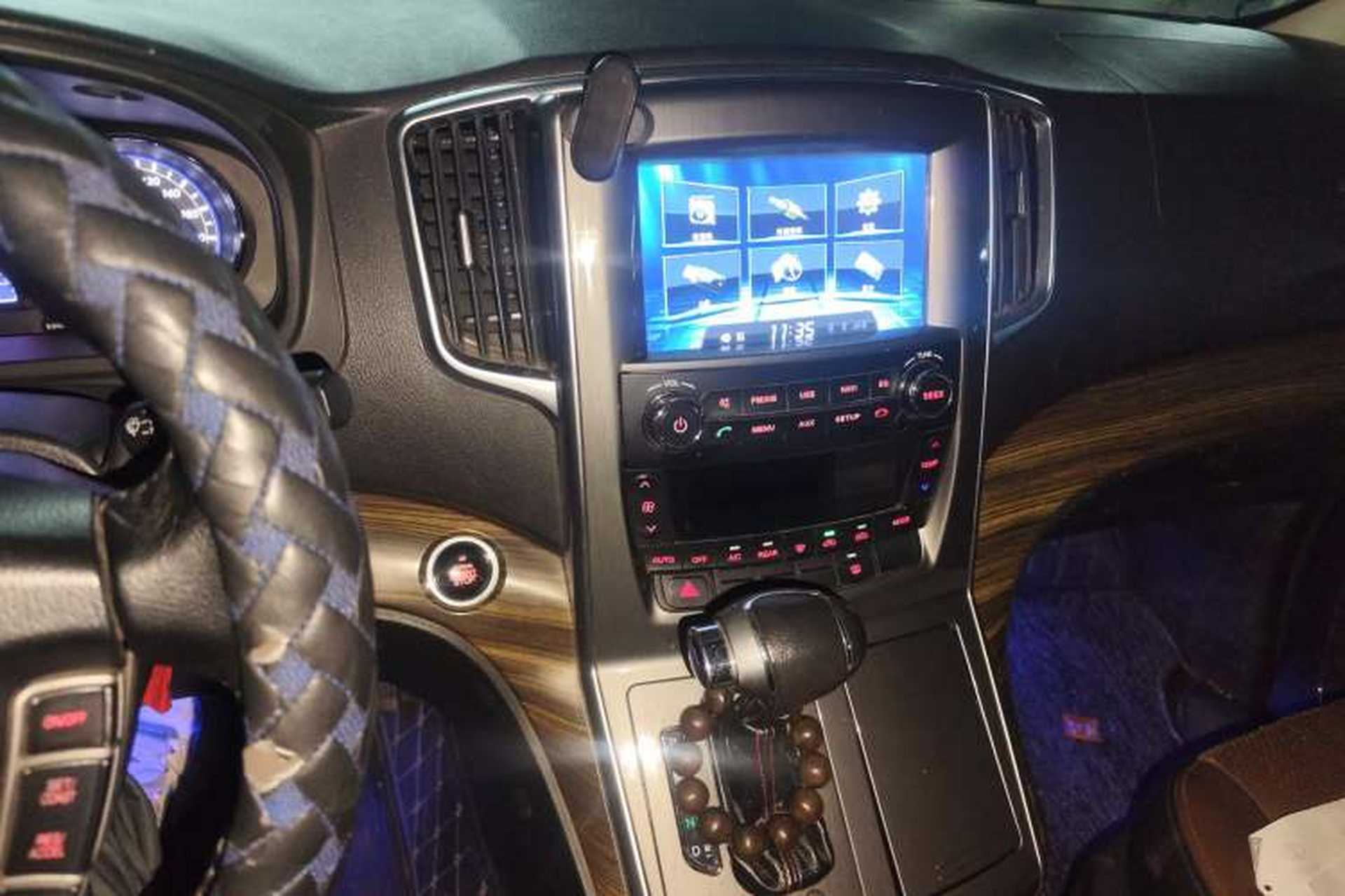 Used FORTHING CM7 2016 2.0T Automatic Luxury Edition Audio And AC Panel