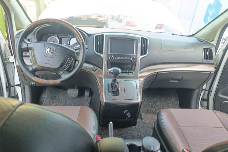 Used FORTHING CM7 2016 2.0T Automatic Flagship Edition Interior 2