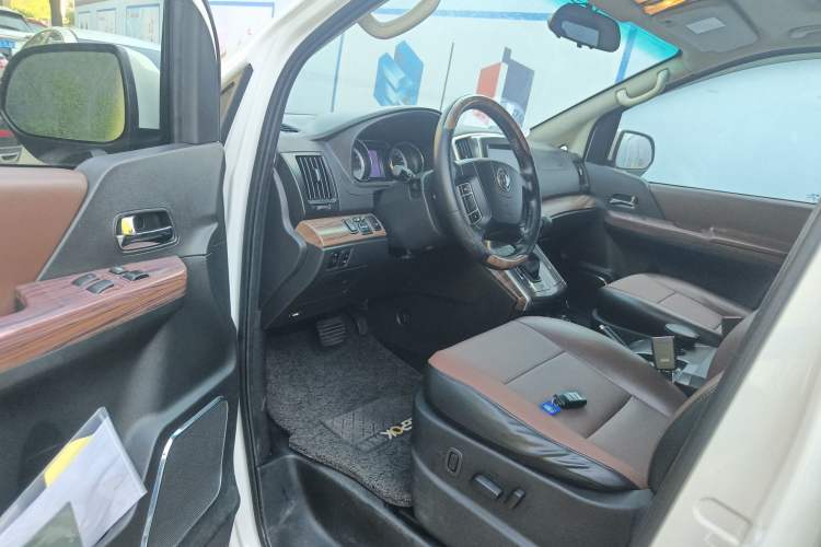 Used FORTHING CM7 2016 2.0T Automatic Flagship Edition Interior 3