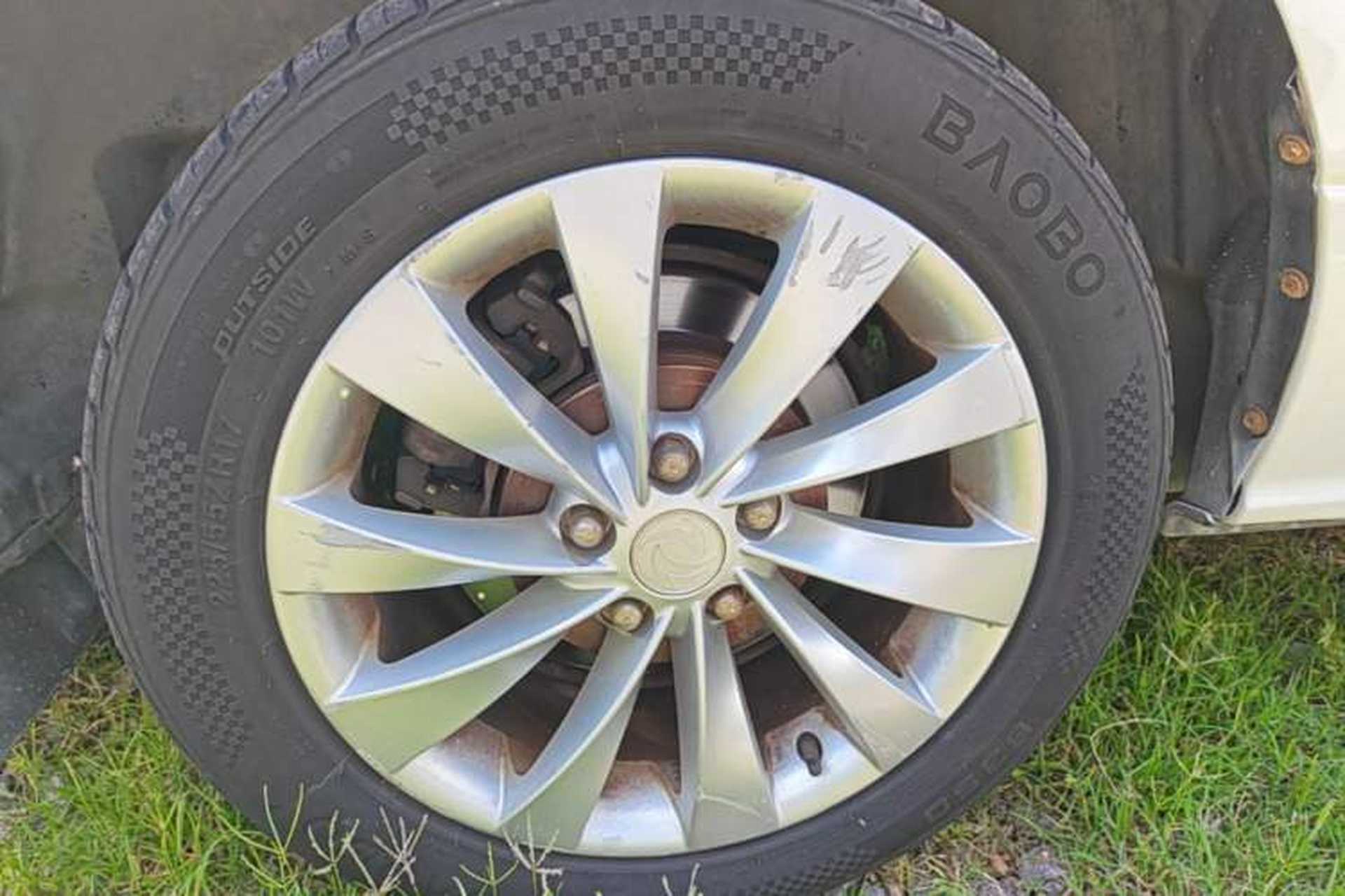 Used FORTHING CM7 2016 2.0T Automatic Luxury Edition Right Rear Wheel Hub