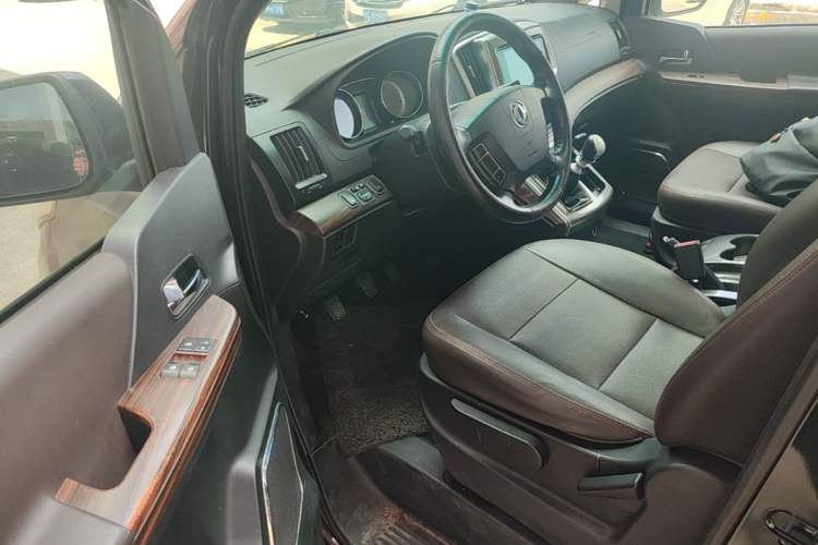 Used FORTHING CM7 2018 Revised Version 2.0T Manual Luxury Edition Driver Seat