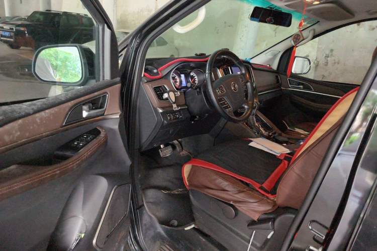 Used FORTHING CM7 2018 2.0T Automatic Luxury Edition Driver Seat