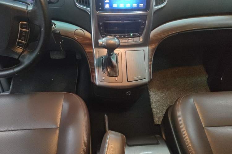 Used FORTHING CM7 2018 Classic Edition 2.0T Automatic Luxury Model Gear Lever