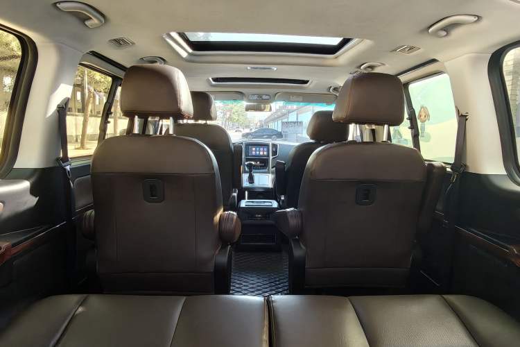 Used FORTHING CM7 2018 Classic Edition 2.0T Automatic Luxury Model Interior 5