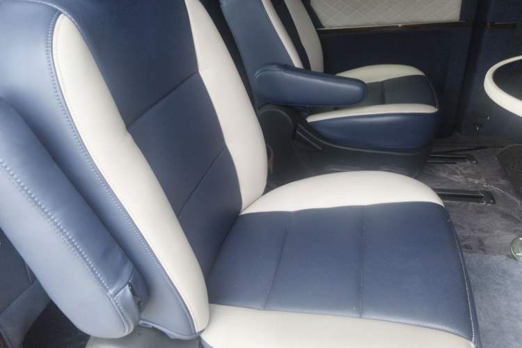 Used FORTHING CM7 2018 2.0T Automatic Luxury Version Left Rear Seat