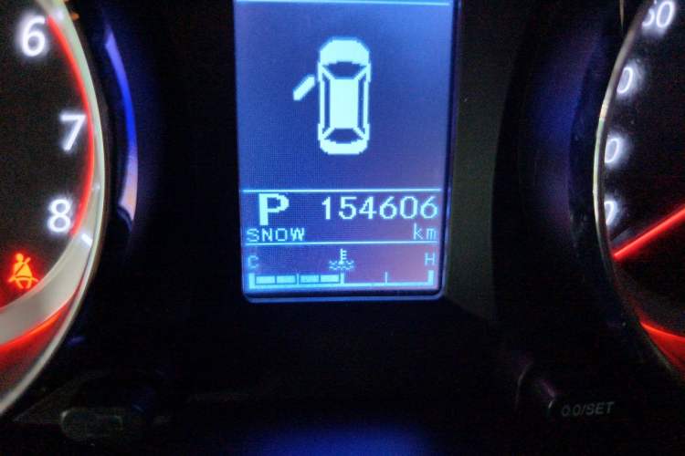 Used FORTHING CM7 2018 2.0T Automatic Luxury Edition Odometer Close Up