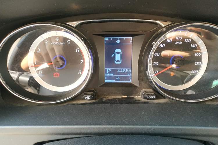 Used FORTHING CM7 2018 Classic Edition 2.0T Automatic Luxury Model Odometer Close Up