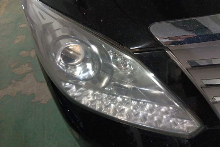 Used FORTHING CM7 2018 Classic Edition 2.0T Automatic Luxury Model Right Front Headlight