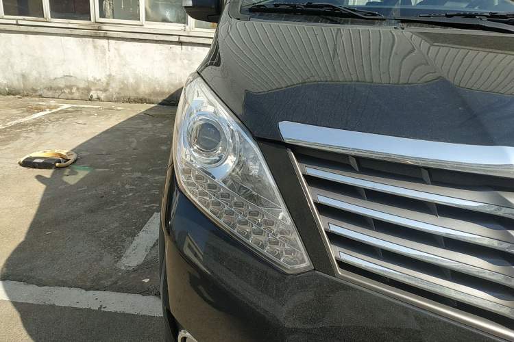 Used FORTHING CM7 2018 Classic Edition 2.0T Automatic Luxury Model Right Front Headlight