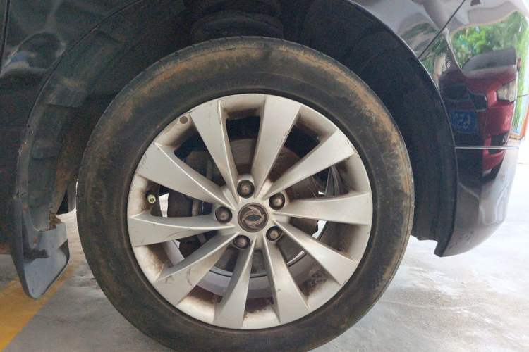 Used FORTHING CM7 2018 2.0T Automatic Luxury Edition Right Front Wheel Hub