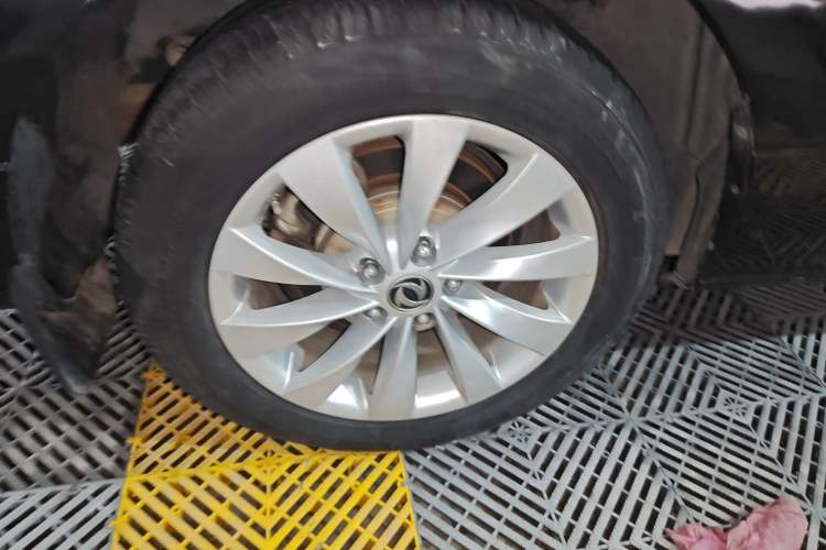 Used FORTHING CM7 2018 Classic Edition 2.0T Automatic Luxury Model Right Rear Wheel Hub