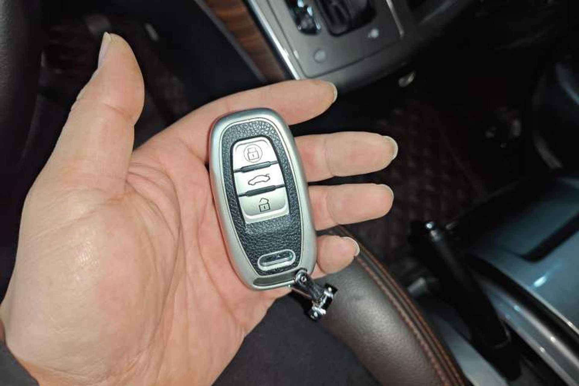 Used FORTHING CM7 2018 Classic Edition 2.0T Automatic Luxury Model Vehicle Key