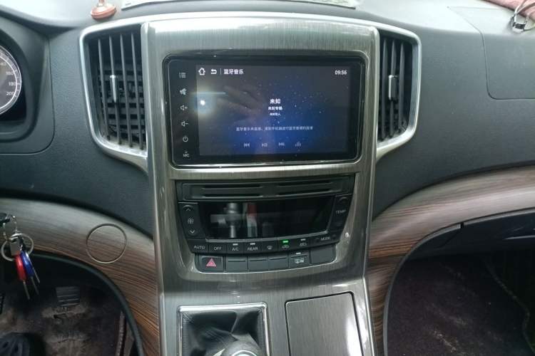 Used FORTHING CM7 2018 Revised Version 2.0T Manual Luxury Edition Audio And AC Panel