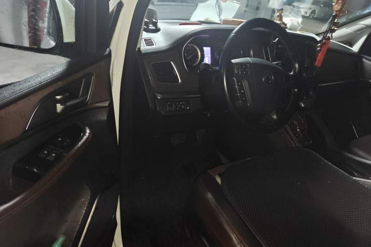Used FORTHING CM7 2018 2.0T Automatic Luxury Version Driver Seat