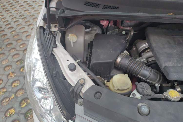 Used FORTHING CM7 2018 2.0T Manual Luxury Version Engine Bay Right