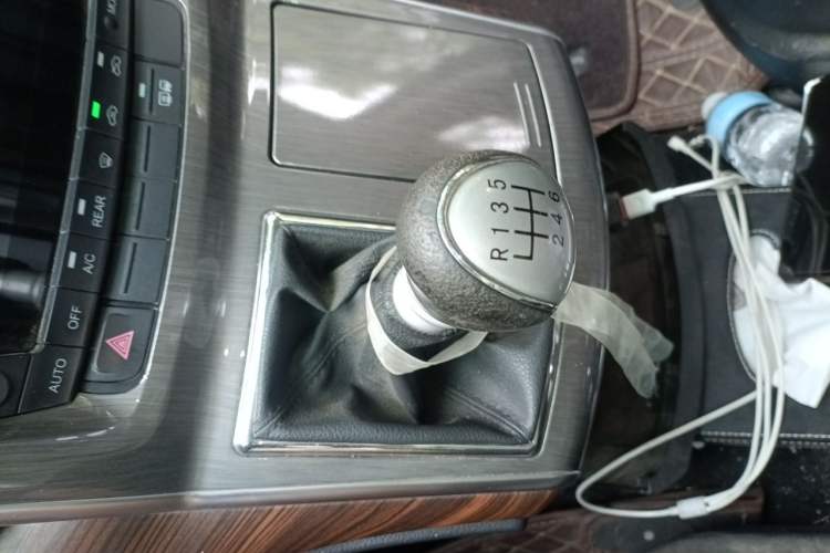 Used FORTHING CM7 2018 Revised Version 2.0T Manual Luxury Edition Gear Lever