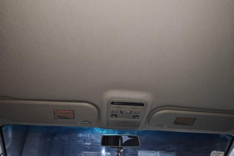 Used FORTHING CM7 2018 2.0T Automatic Luxury Version Headliner