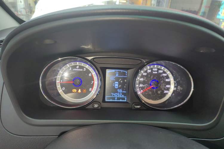 Used FORTHING CM7 2018 2.0T Manual Luxury Version Instrument Cluster
