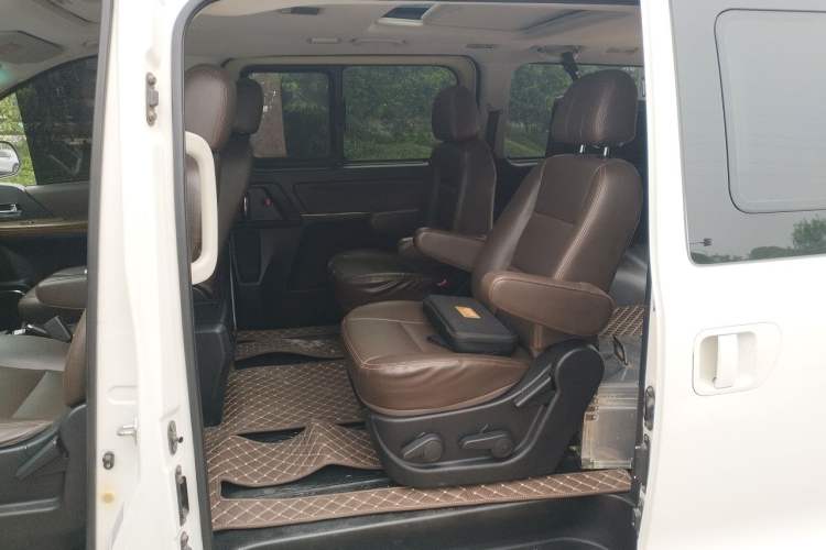 Used FORTHING CM7 2018 Classic Edition 2.0T Automatic Luxury Model Left Rear Seat