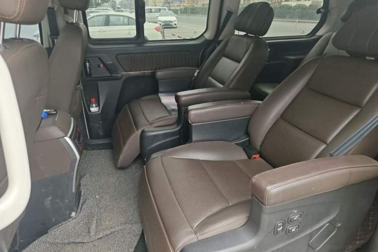Used FORTHING CM7 2018 Revised Version 2.0T Automatic Luxury Edition Left Rear Seat